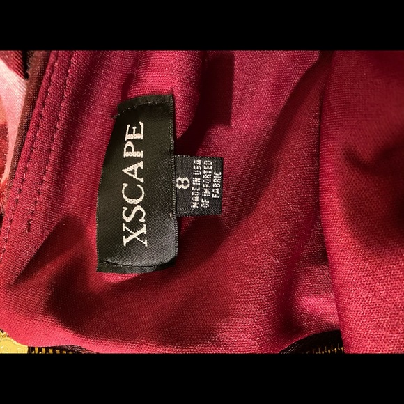 Xscape Floral Print Scuba Crepe Dress Size 8 - Picture 4 of 4